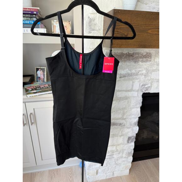 SPANX Women's Very Black Open-Bust Full Slip Shapewear Size M - Picture 4 of 8